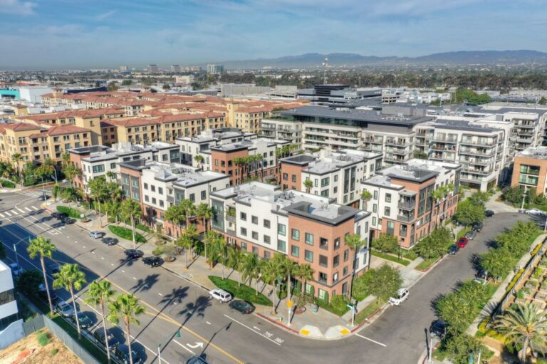 Drone photo of Playa Vista, showing large housing development and little park space.